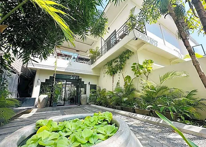 The Private Floor By Botanic Garden 4*